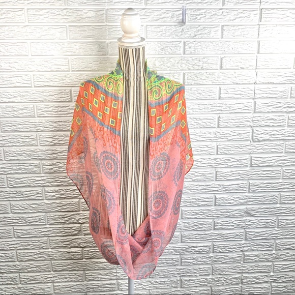 5/$25 Etc Accessories Patterned Eternity Scarf - Picture 5 of 7